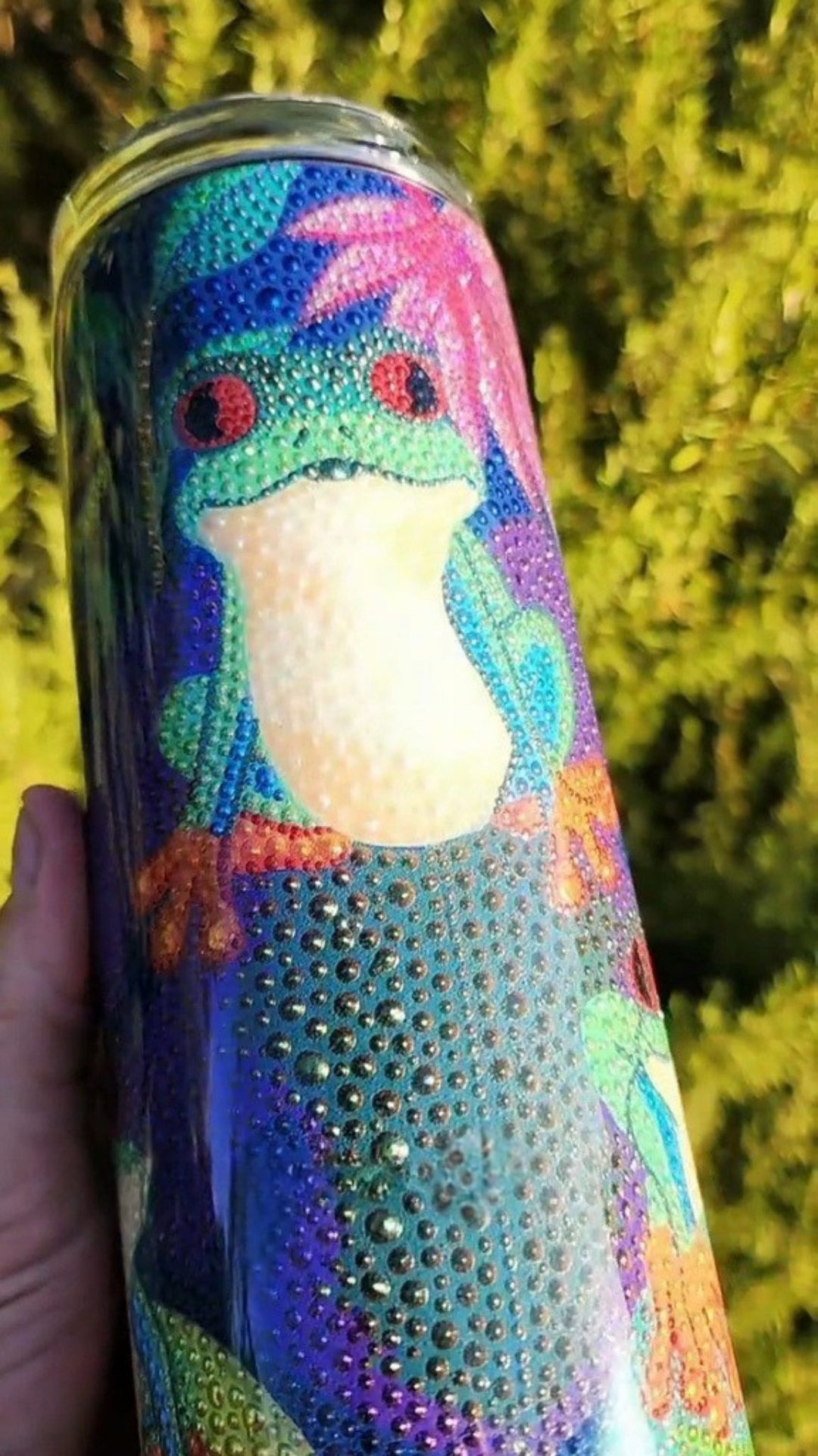 Twisted Dots Tree Frogs