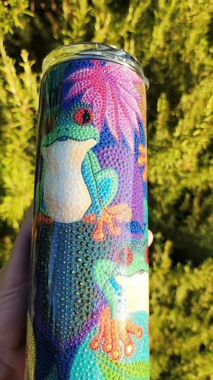 Twisted Dots Tree Frogs