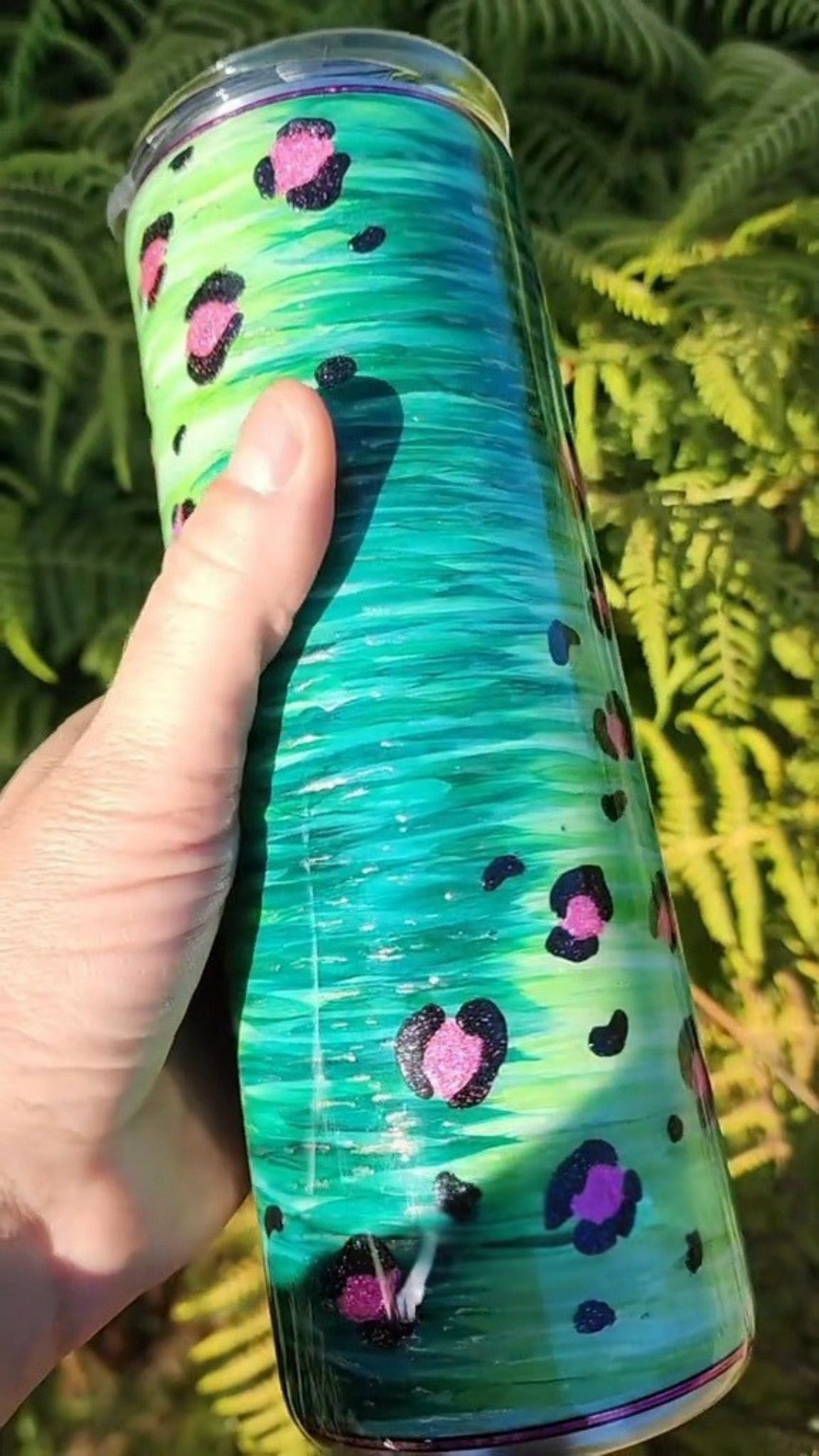 Twisted Ink Textured Spiral