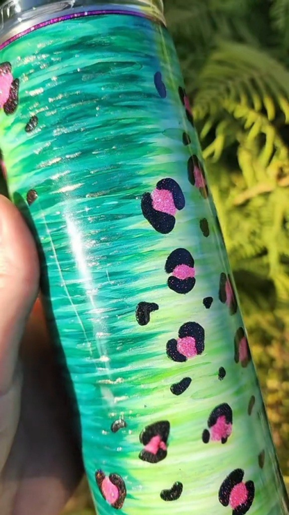 Twisted Ink Textured Spiral