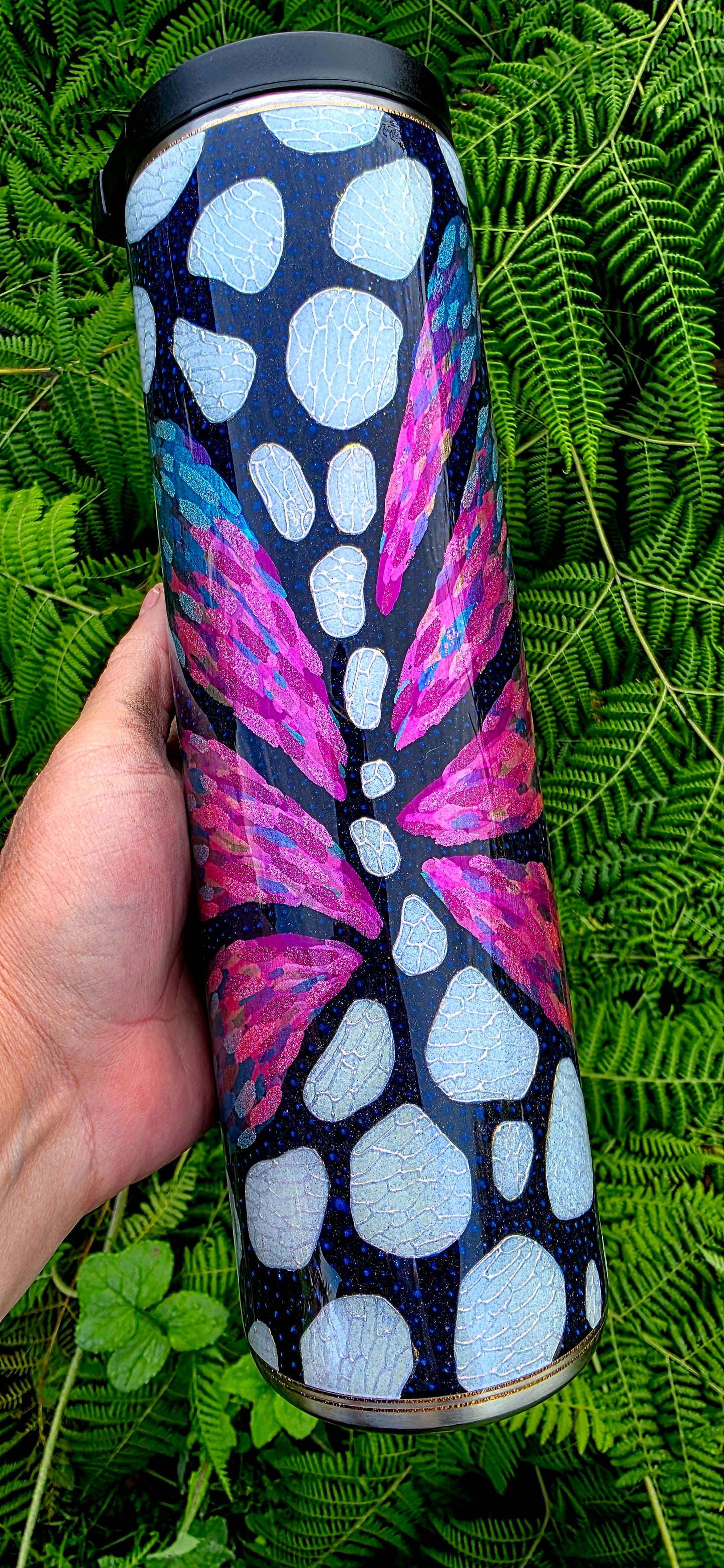 Twisted Signatures Abstract Butterfly