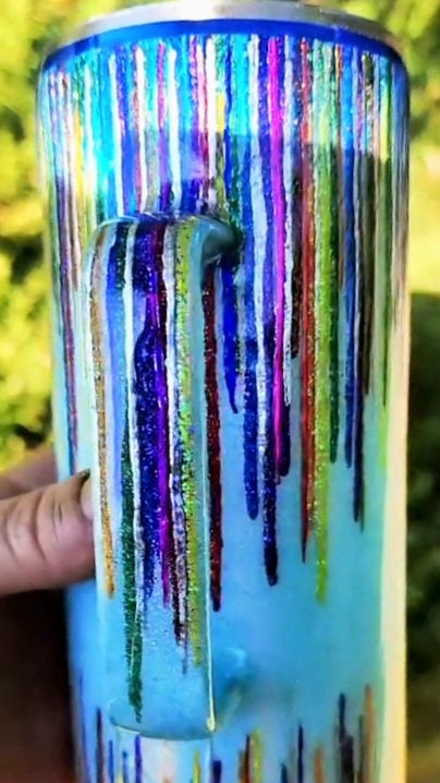 Twisted Signatures Stria