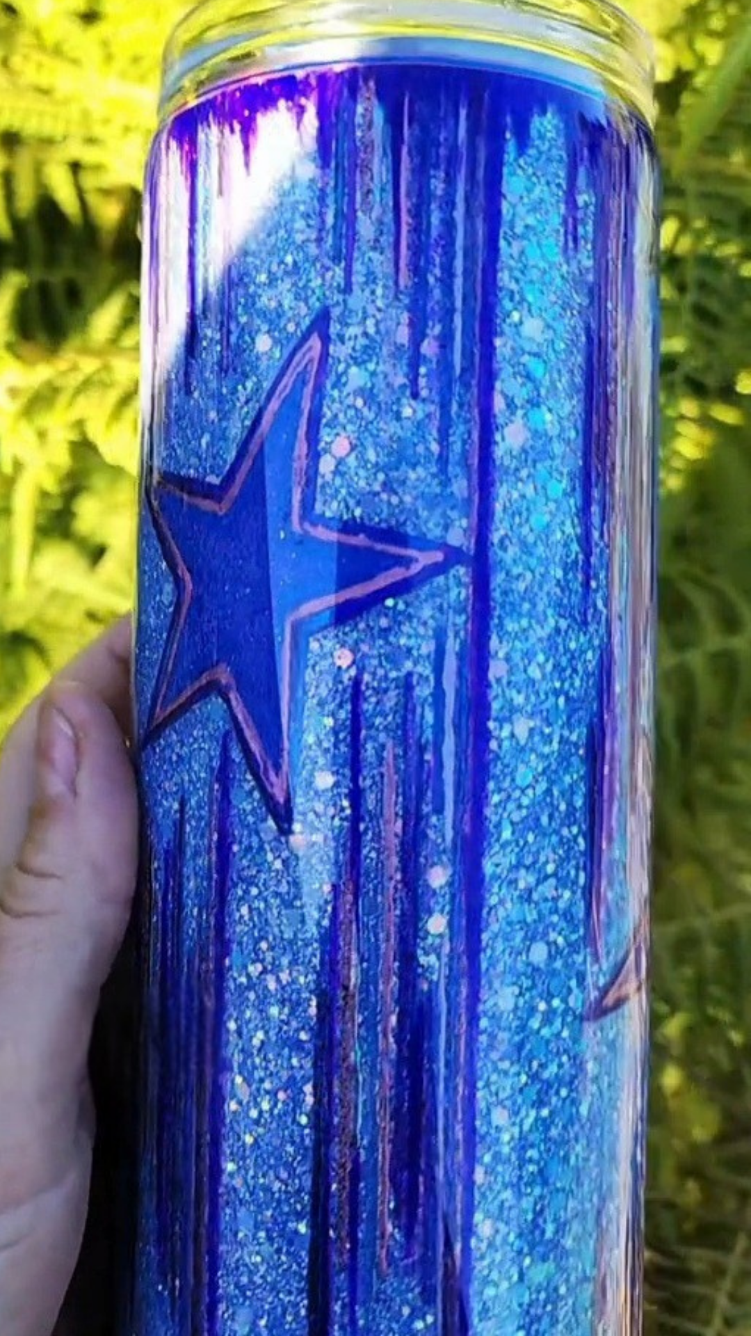 Twisted Signatures Stria