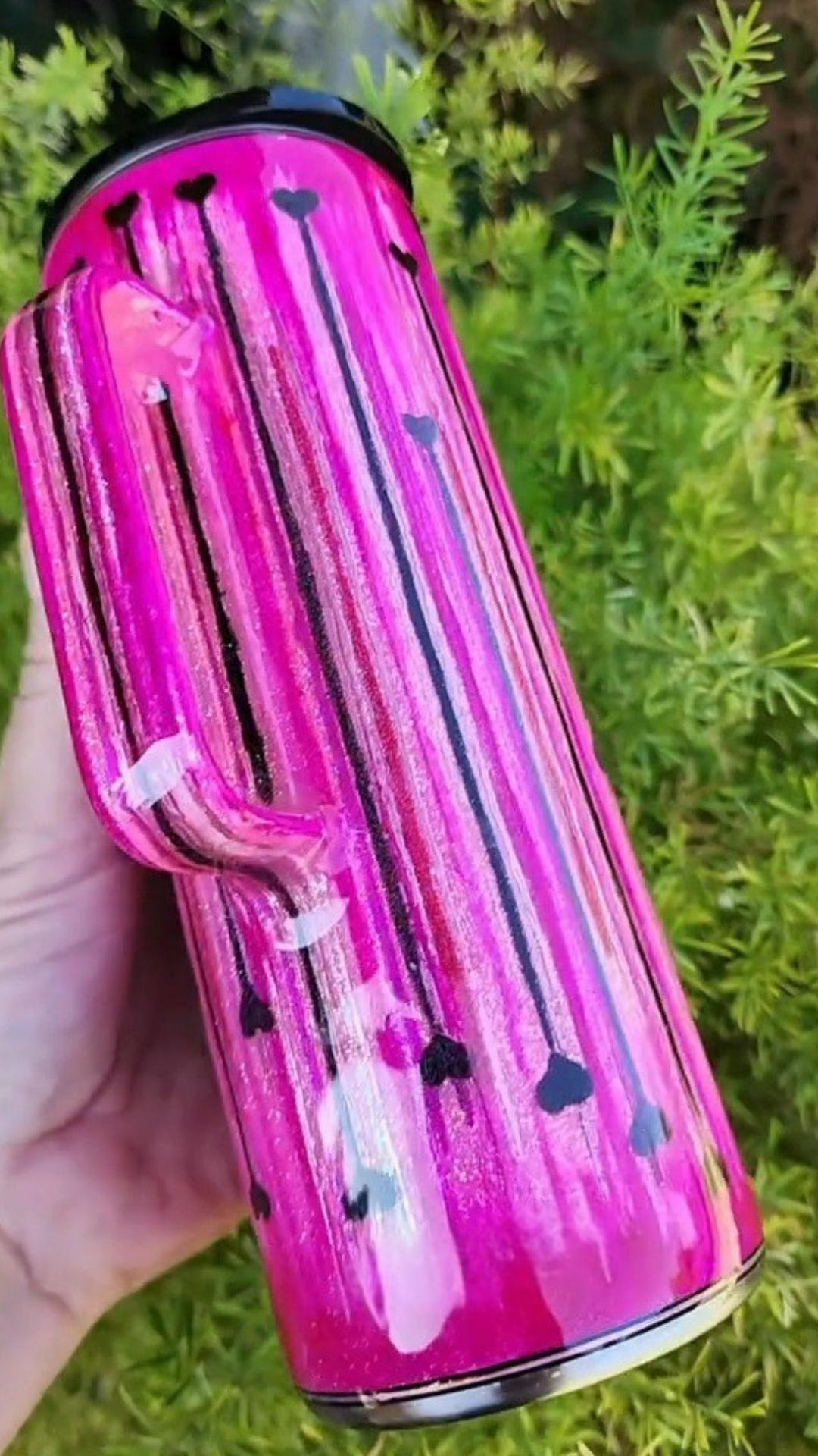 Twisted Signatures Stria