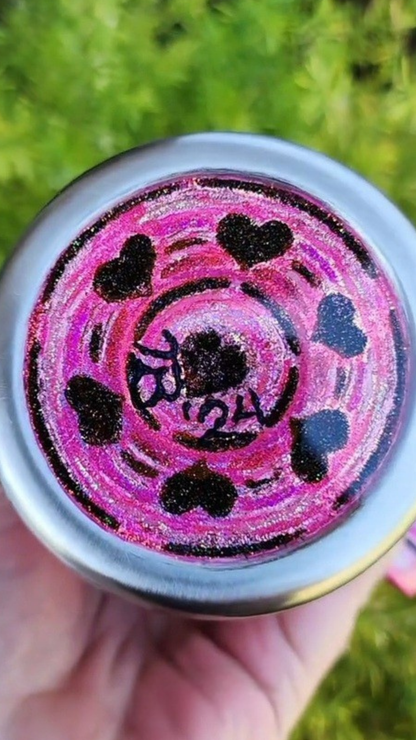 Twisted Signatures Stria