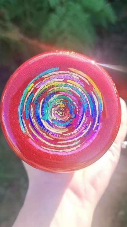 Twisted Signatures Stria